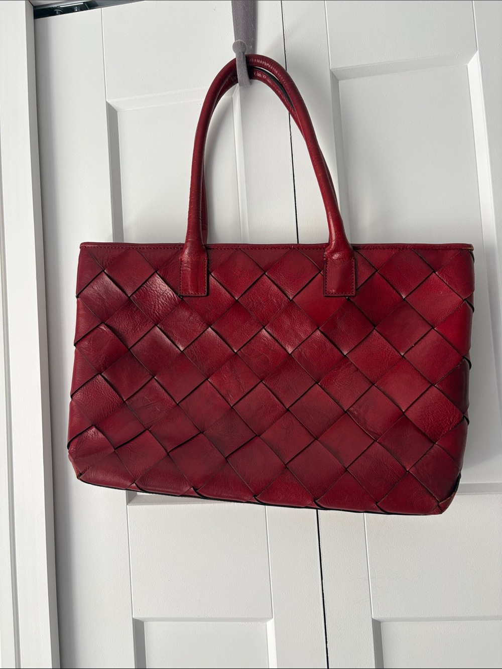 Vintage Wilson’s Woven Italian Leather Red Wine Shoulder Hand Bag Tote Pelle